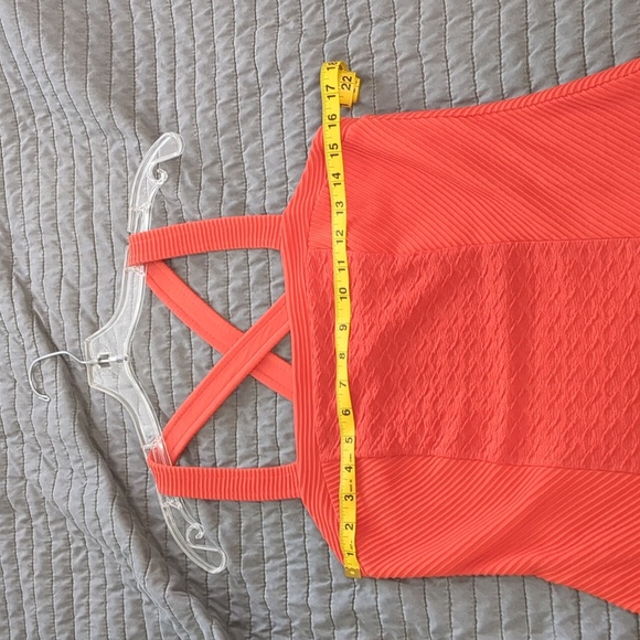 ✨3/$15 Anthropologie Deletta tank (women's s) - Picture 4 of 9